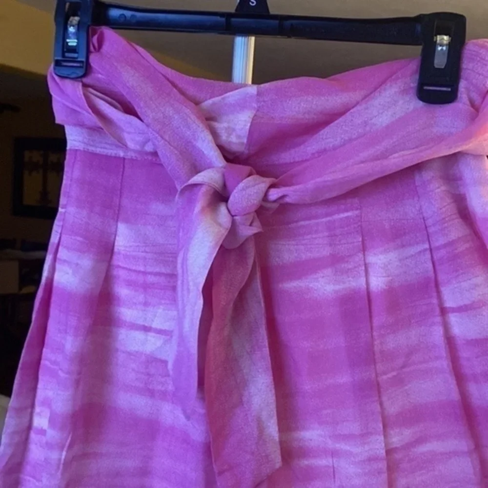 Louben , size 2, 100 % Rayon